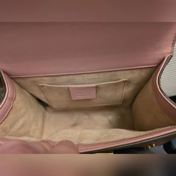 Gucci Pearl Studded Padlock Chain Pink Leather Crossbody Shoulder Bag Purse - Picture 8 of 11